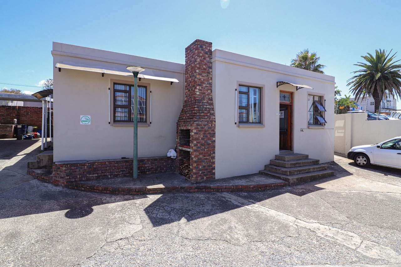 Commercial Property for Sale in Berea Eastern Cape